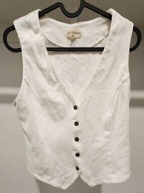 Stitch & Co. White Button Front Vest Size Medium